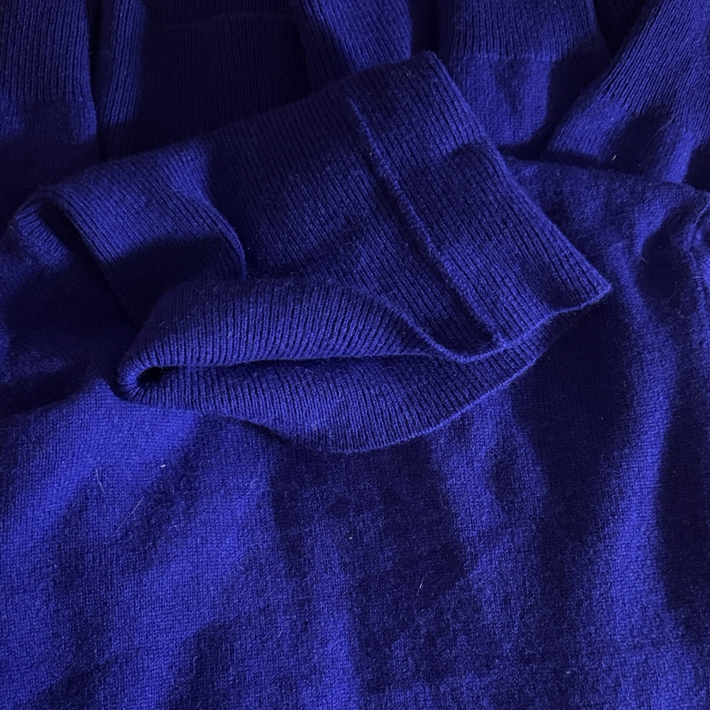 Ann Taylor Cashmere Cozy Luxurious Turtleneck  Blue Sweater S